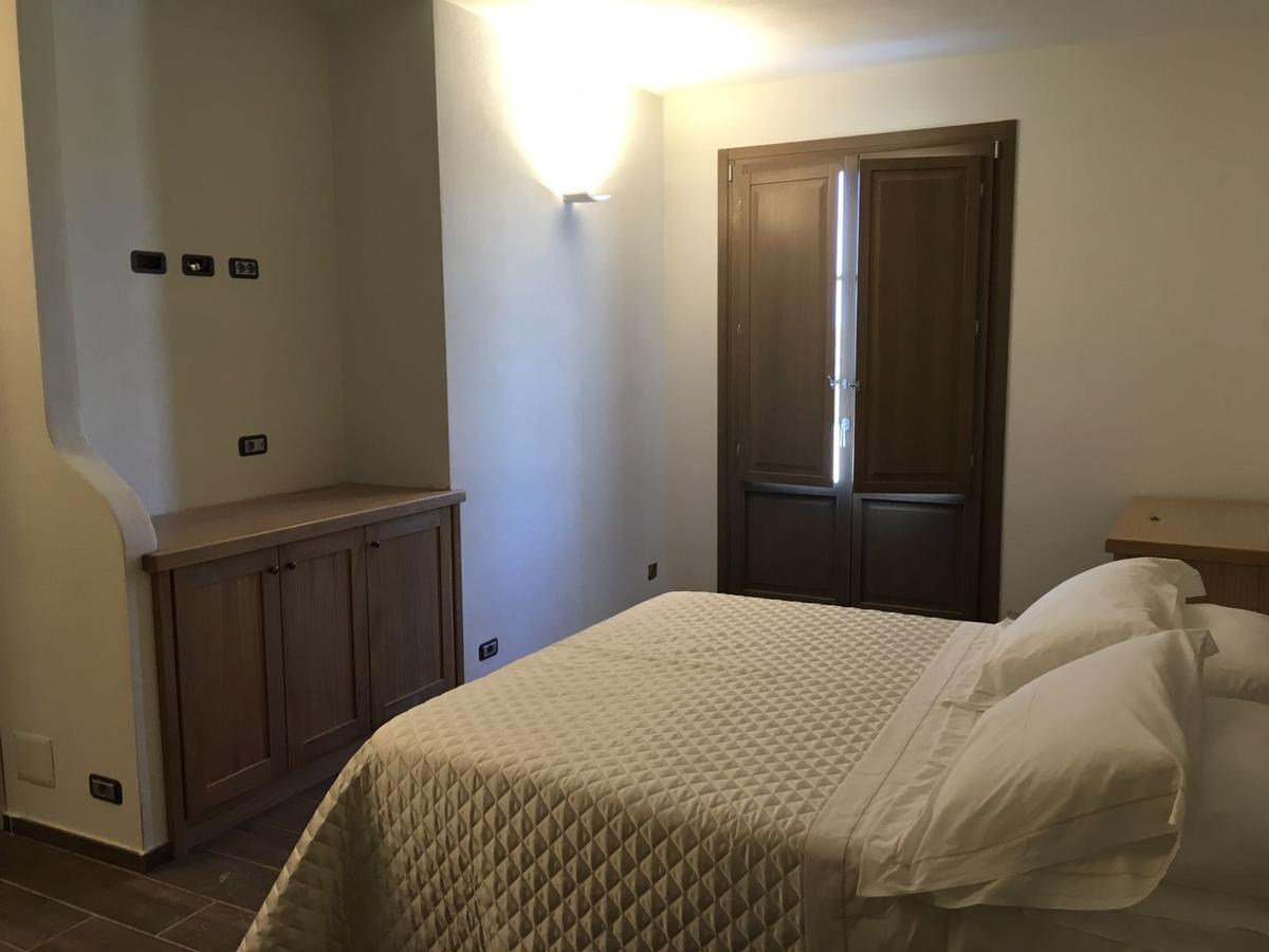 Serra Niedda Resort & Agriturismo 索尔索 外观 照片